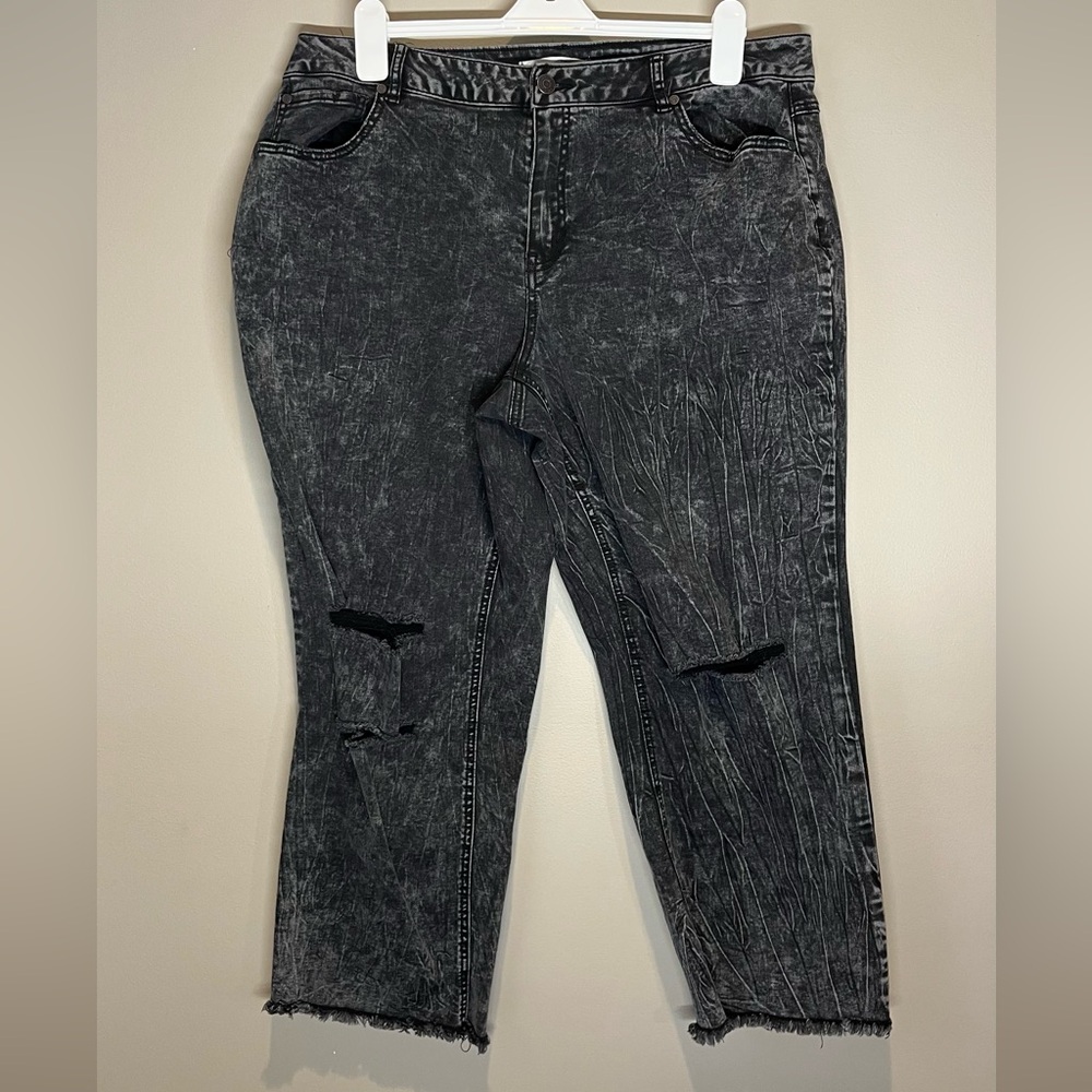 Cato Charcoal Distressed Women's Ankle Jeans